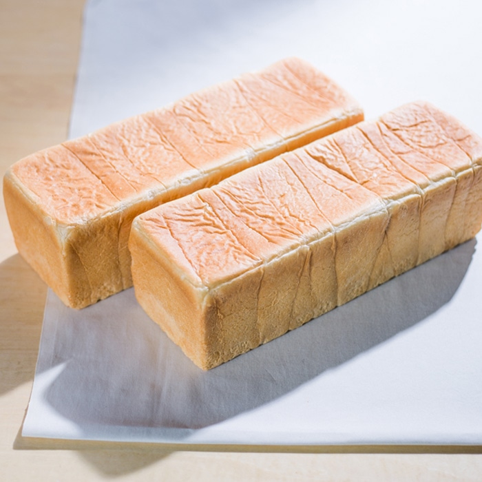 【定期便3か月】北海道産小麦食パン　3斤2本【09003】