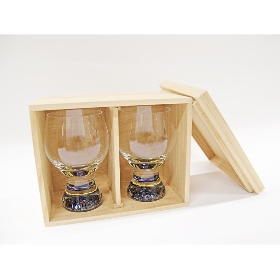 本漆 螺鈿ペアワイングラス 230ml 大正２年創業 老舗仏壇店の技術 ペア セット 酒器 杯 職人 おしゃれ ガラス 贈り物 ギフト 富山 魚津漆器 富山県魚津市 Jre Pointが 貯まる 使える Jre Mall