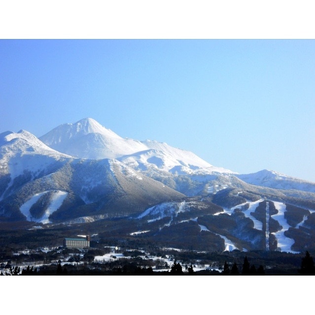 ロックウッド ホテル スパ 期間限定 たっぷり滑ろう スキー スノボ リフト ゴンドラ2日券 2食付プラン 平日限定 スタンダードツイン お一人様ご招待 青森県鰺ヶ沢町 Jre Pointが 貯まる 使える Jre Mall