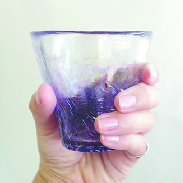 【東京・下町でつくられた、100年の歴史を持つガラス】江戸硝子うきよシリーズ　フリーカップ　藤まつり