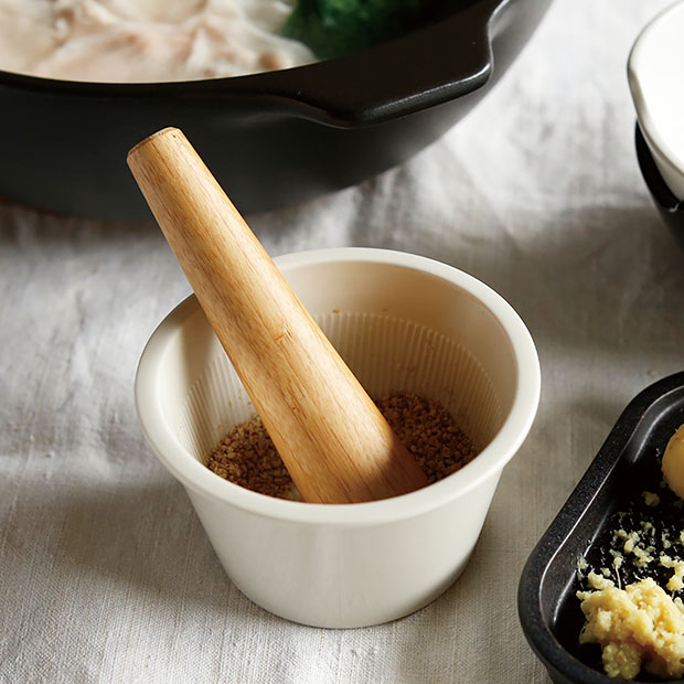 Kinto 鍋小物 すり鉢 すりこぎ 白 Taku すりバチ すりこぎ棒 セット 日本製 Kinto キントー 暮らしのいいものマルシェ Jre Pointが 貯まる 使える Jre Mall