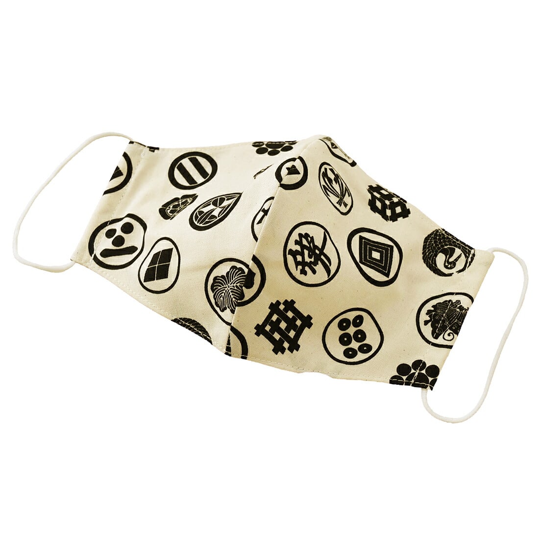 マスク 洗える 肌に優しい 日本製 さわやか 和柄家紋 布マスク 大人用 大きめ 全8種 息がしやすい 天然素材 敏感肌 立体 おしゃれ 通年用 大人 女性 男性 大きめ 家紋ベージュ 大きめ 家紋 ベージュ 着物なごみや Jre Pointが 貯まる 使える Jre Mall