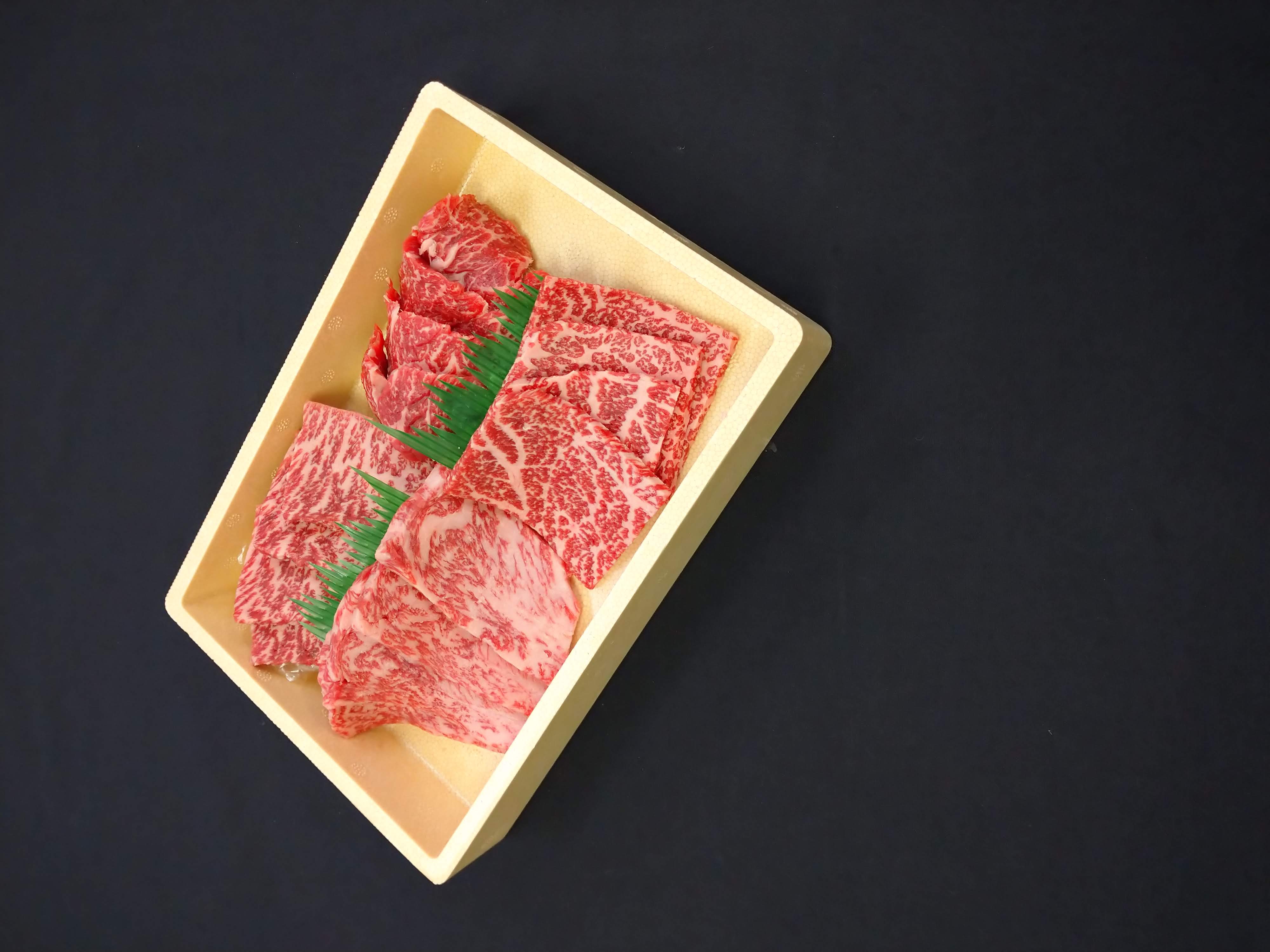 たまき家焼肉おすすめセット 2人前 特製タレ付き 黒毛和牛メスウシサーロイン80g 黒毛和牛メスウシ上カルビ100g 黒毛和牛メスウシイチボ100g 黒毛和牛メスウシ上ロース100g 特製タレ40g たまき家 Jre Pointが 貯まる 使える Jre Mall