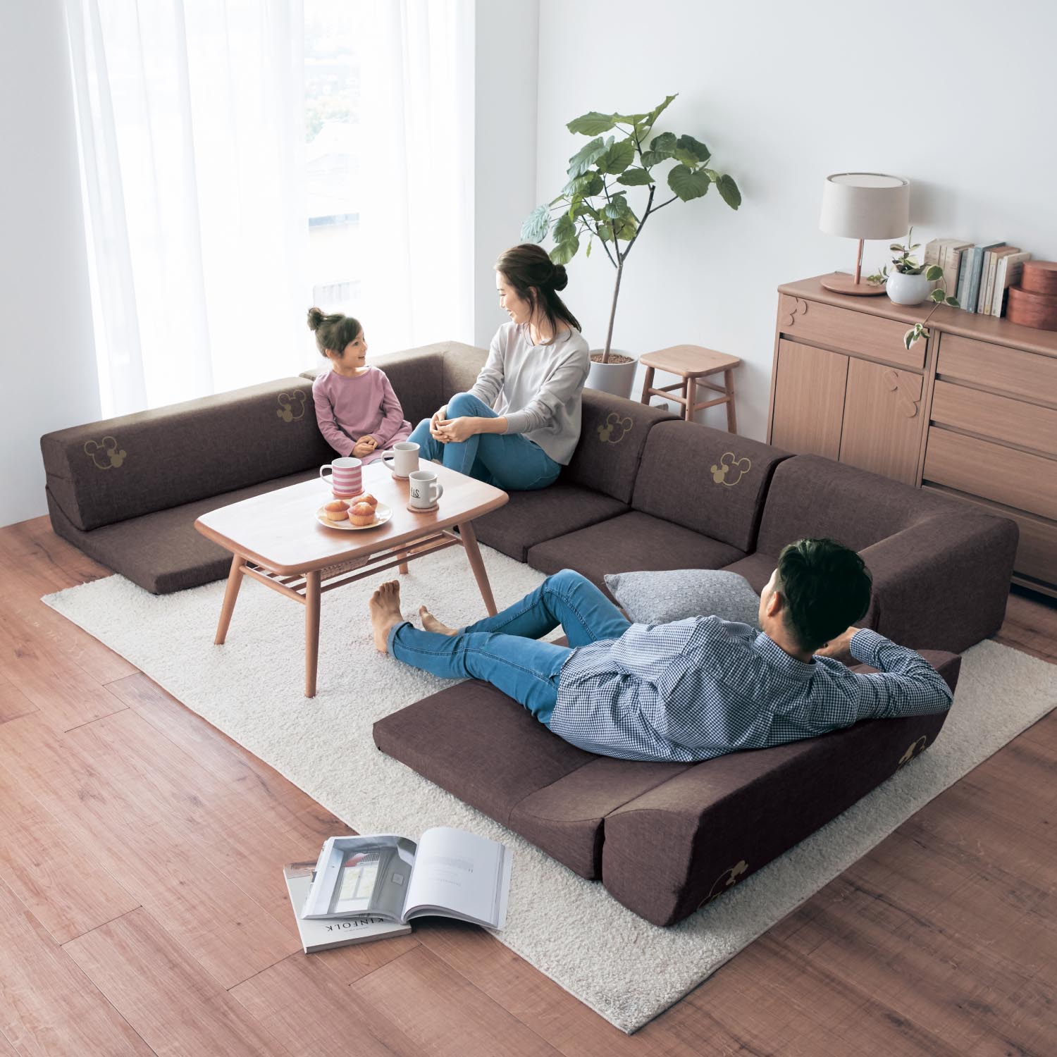 ベルメゾン ディズニー コーナーローソファー3点セット 日本製 ミッキーモチーフ ベージュ ベージュ ベルメゾン Jre Mall店 Jre Mall ベルメゾン ディズニー コーナーローソファー3点セット 日本製 ミッキーモチーフ ベージュ ベージュ ベルメゾン Jre Mall店 Jre Mall