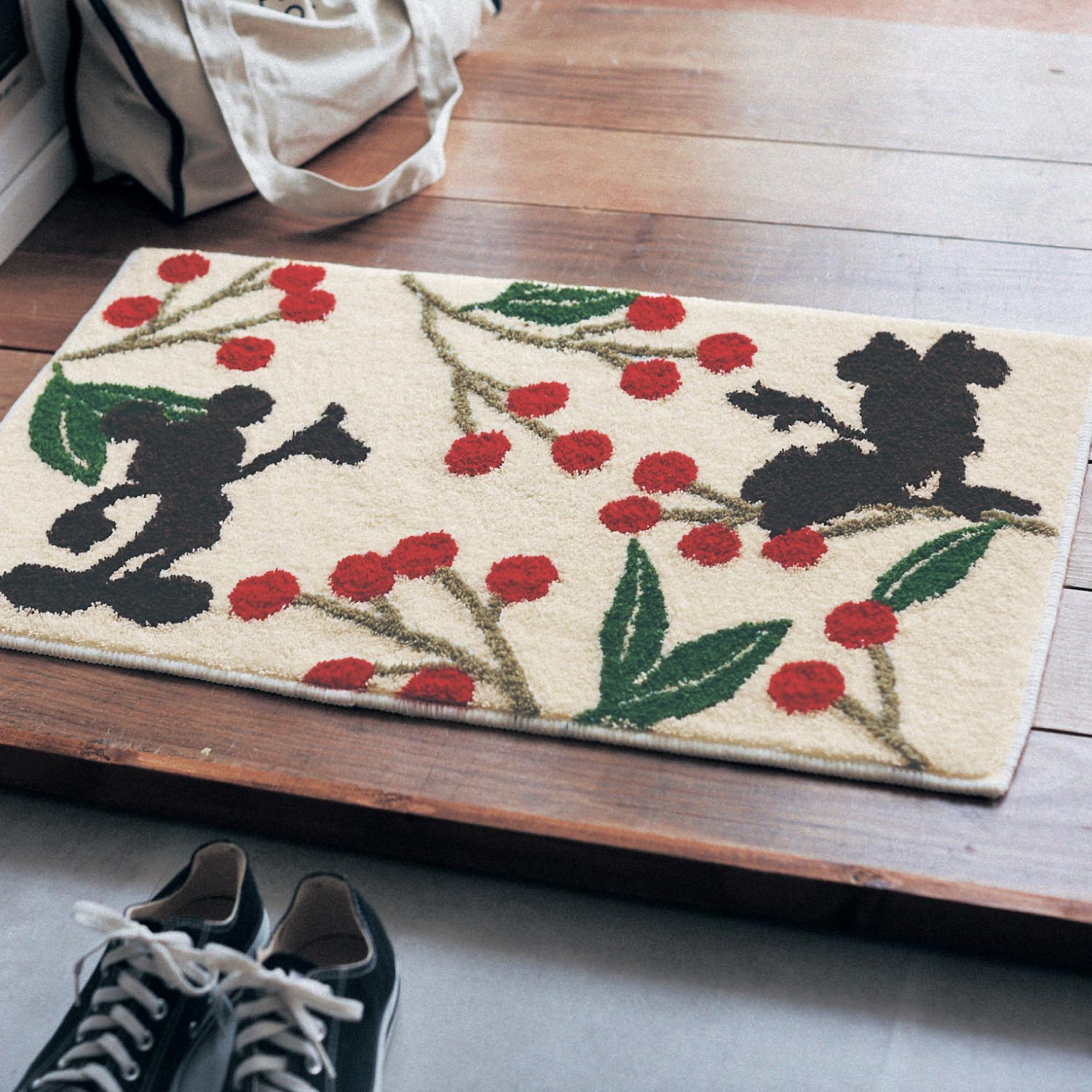 ベルメゾン ディズニー 花言葉玄関マット 選べるキャラクター ミッキー ミニー 約４０ ６５ 約４０ ６５ ミッキー ミニー ベルメゾン Jre Mall店 Jre Mall