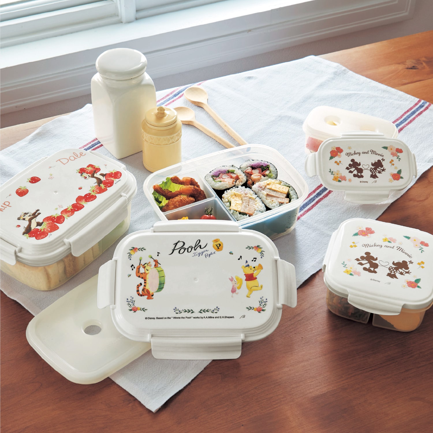 ベルメゾン ディズニー 保冷剤付きお弁当箱 選べるキャラクター ミッキー ミニー 長方形 長方形 ミッキー ミニー ベルメゾン Jre Mall店 Jre Pointが 貯まる 使える Jre Mall