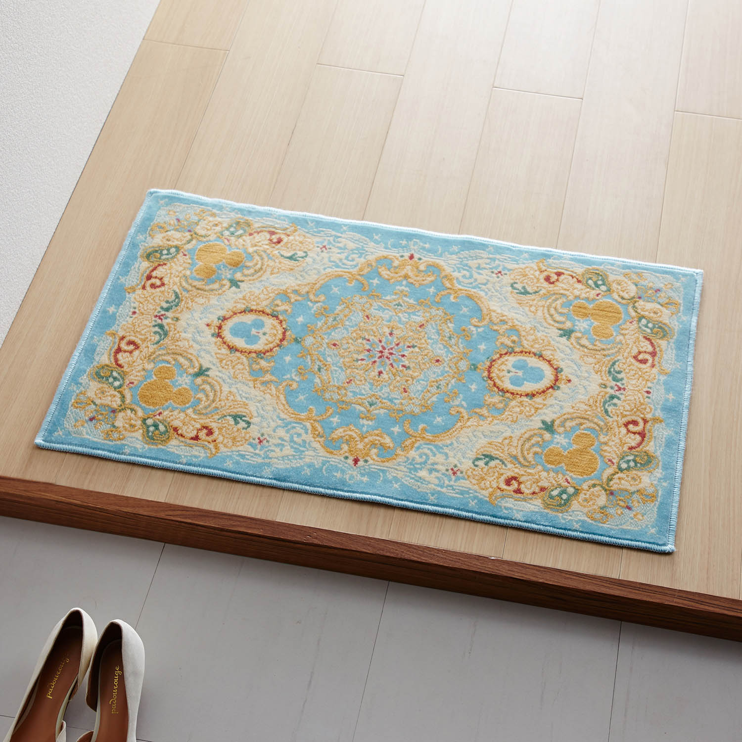 ベルメゾン ディズニー 落ちついた暮らしになじむジャカード織りの玄関マット 日本製 ミッキーモチーフ ライトブルー系 約50 80 約50 80 ライトブルー系 ベルメゾン Jre Mall店 Jre Mall