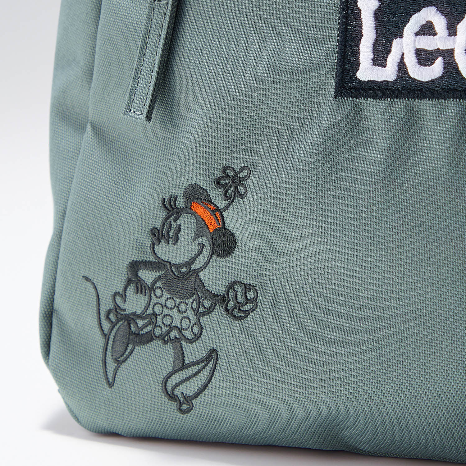 ベルメゾン ディズニー 刺繍デザイン２ｗａｙショルダーバッグ リー Lee 選べるキャラクター ミッキーマウス ミッキーマウス ベルメゾン Jre Mall店 Jre Mall