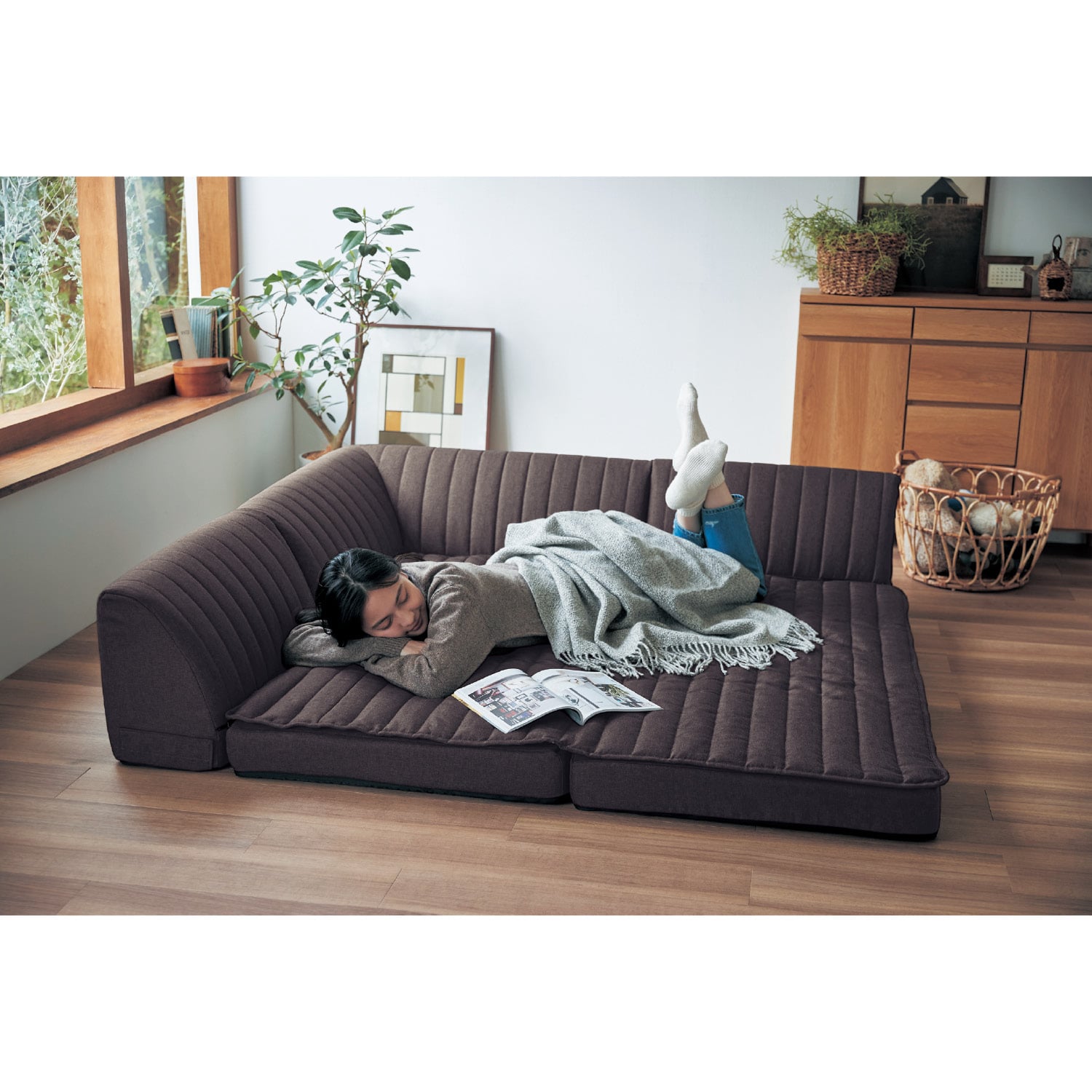 ベルメゾン 極厚ラグのフルカバーリングコーナークッション ローソファー グレー 小 小 グレー ベルメゾン Jre Mall店 Jre Mall