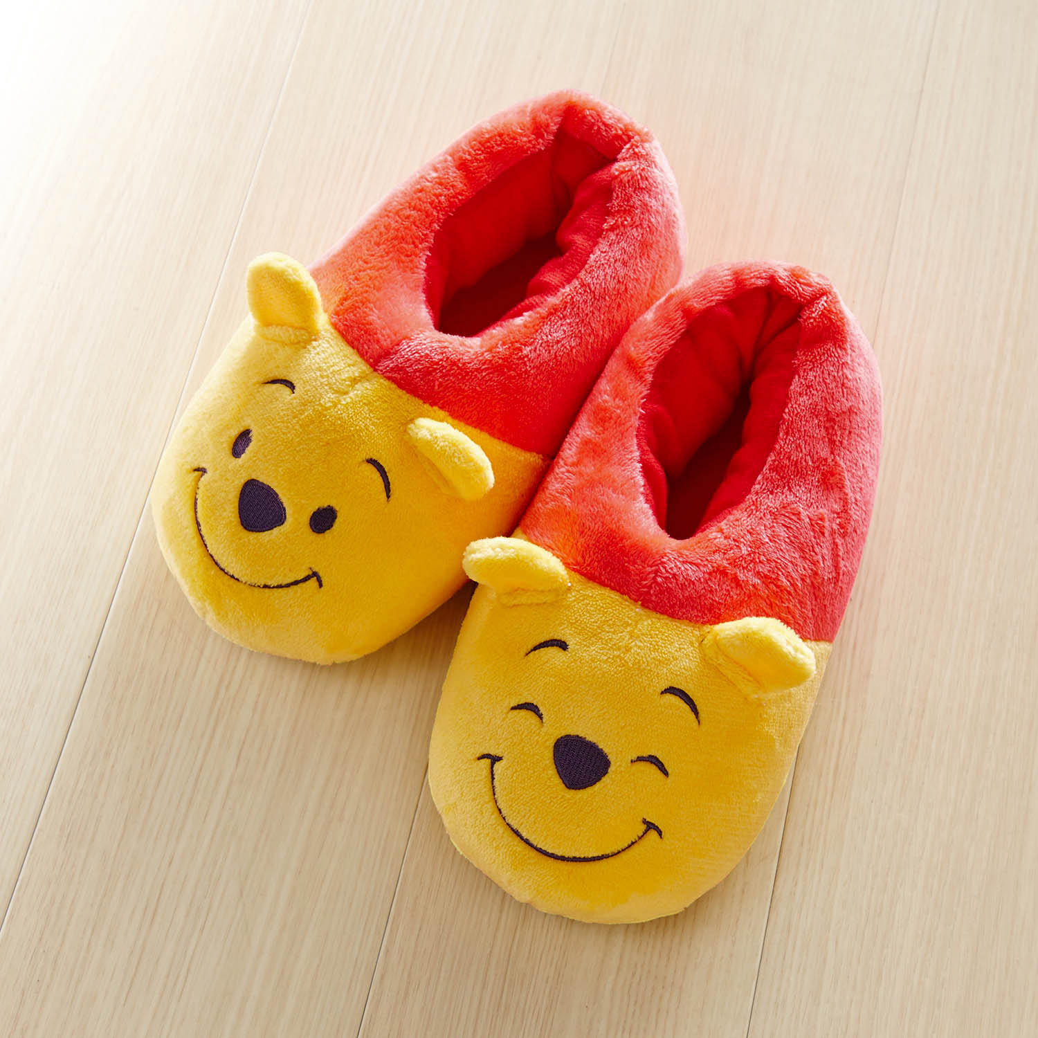 ベルメゾン ディズニー 洗えるぬいぐるみスリッパ くまのプーさん くまのプーさん くまのプーさん ベルメゾン Jre Mall店 Jre Pointが 貯まる 使える Jre Mall