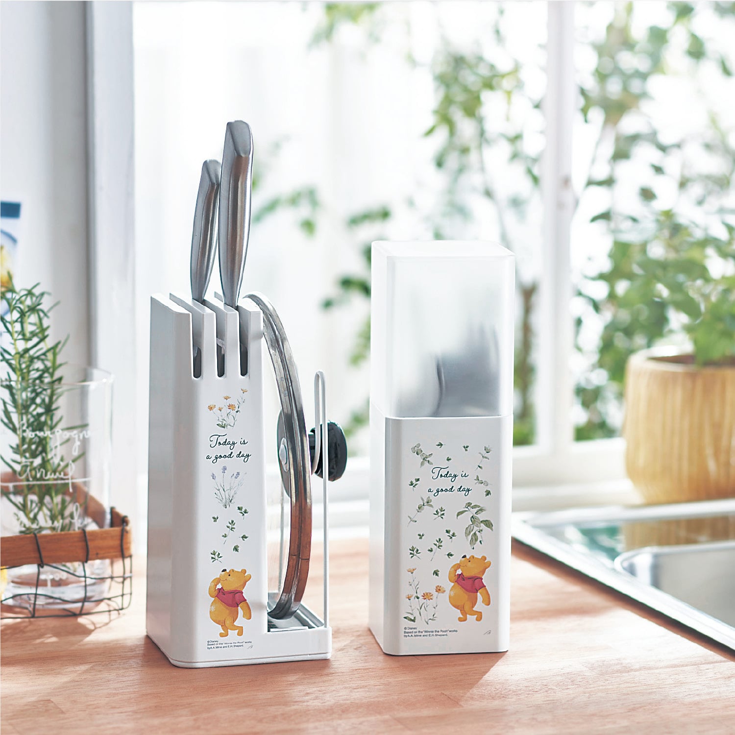 ベルメゾン ディズニー 仕切り付きカトラリースタンド くまのプーさん ベルメゾン Jre Mall店 Jre Mall