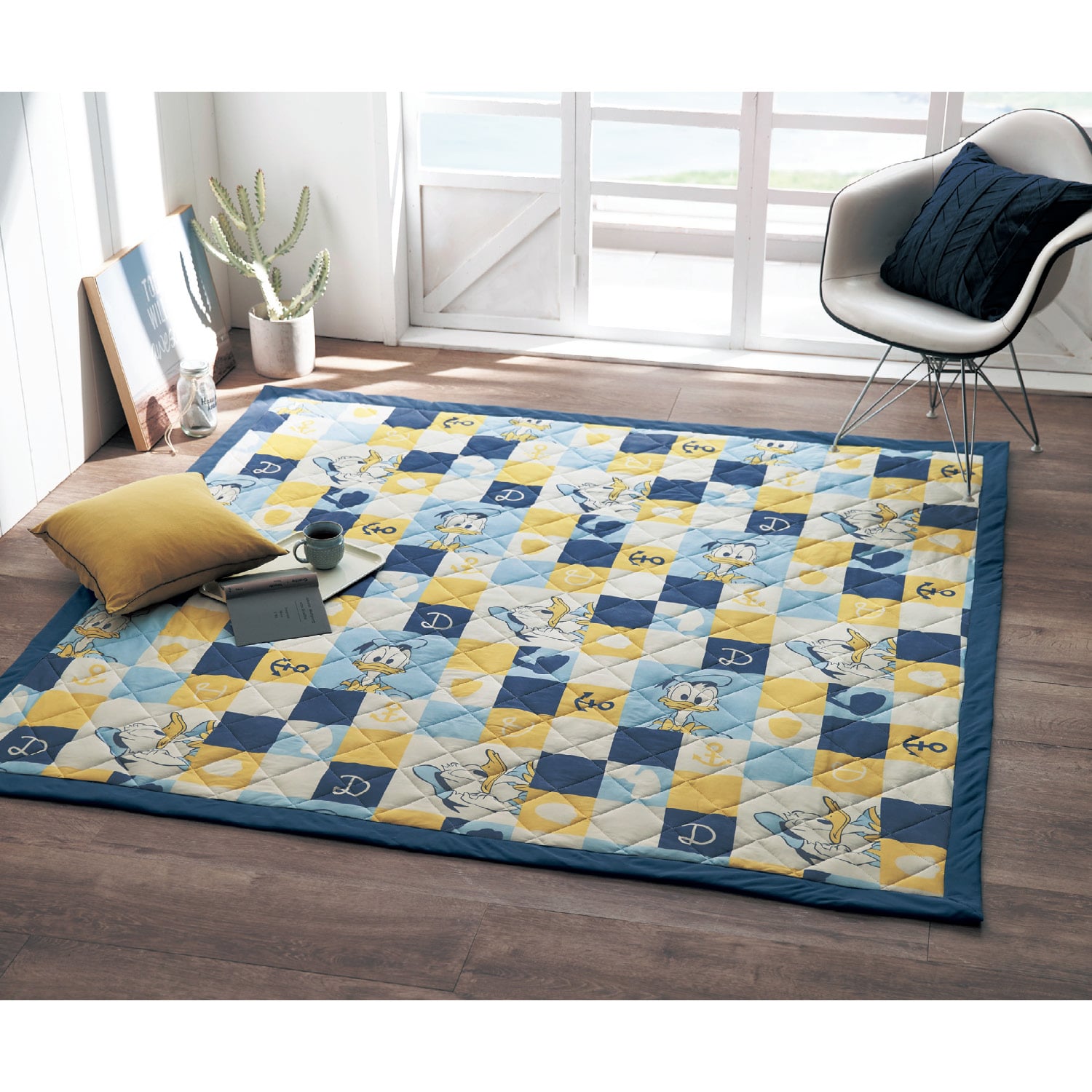 ベルメゾン ディズニー 接触冷感の洗えるひんやりキルトラグ ドナルドダック 約１９０ ２４０ 約１９０ ２４０ ベルメゾン Jre Mall店 Jre Mall