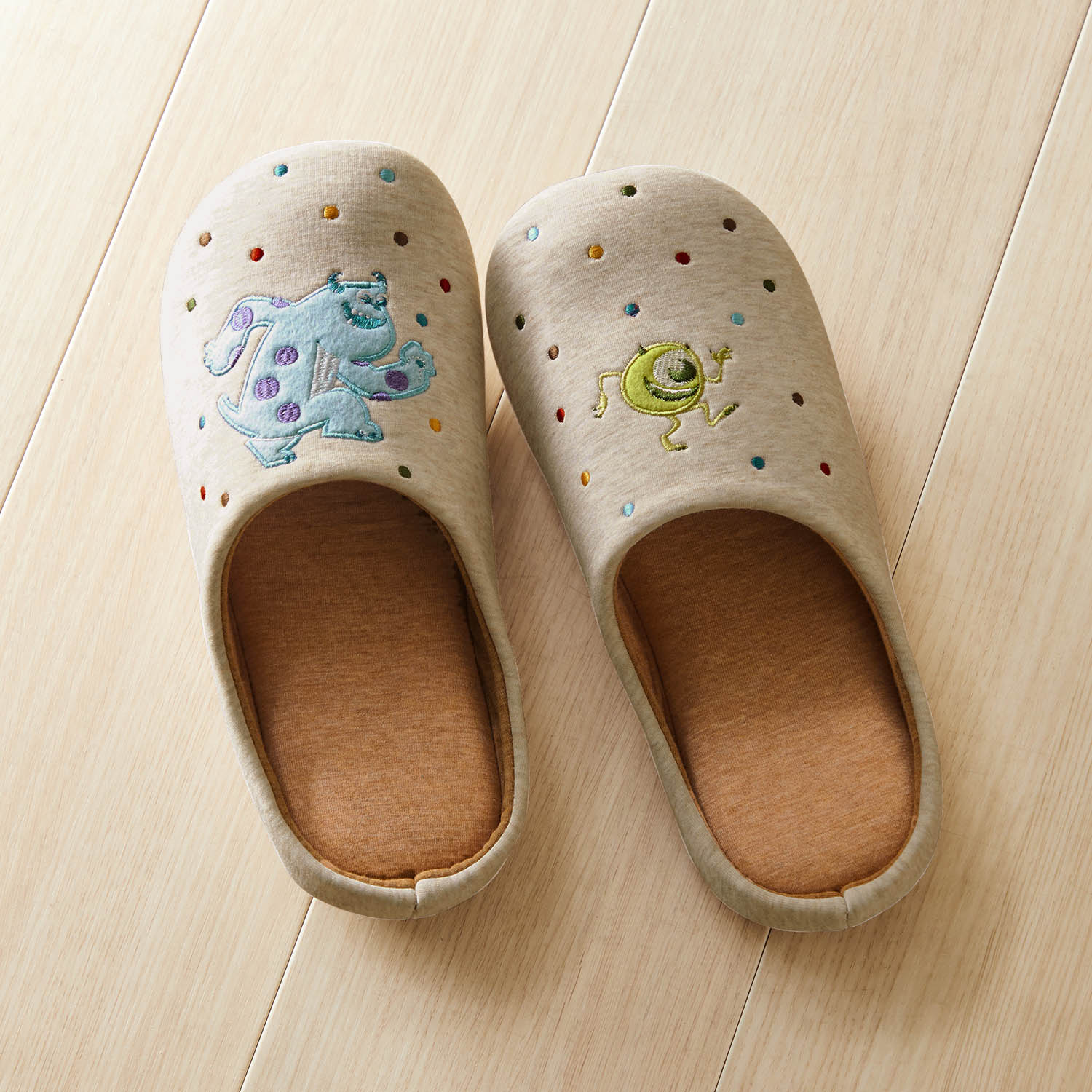 ベルメゾン ディズニー ウレタン入り快適スリッパ 選べるキャラクター モンスターズ インク マルチドット M M モンスターズ インク マルチドット ベルメゾン Jre Mall店 Jre Pointが 貯まる 使える Jre Mall