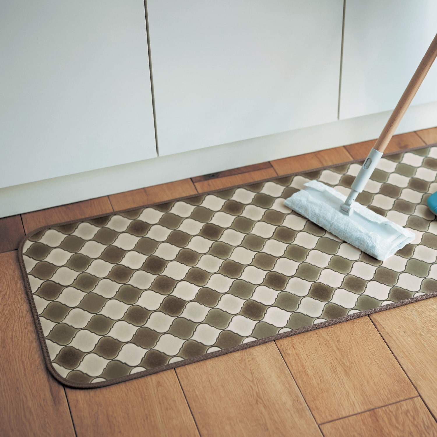 キッチンマット 240cm 拭ける 通販 北欧 おしゃれ 長め 240 キッチン マット 撥水 はっ水 ふける 清潔 やわらか ぷにぷに 洗濯不要 冷え対策 滑り止め Pvc Okato オカトー Backyard Family Jre Mall ユニコーンストアオカトー 拭ける 撥水 キッチンマット インテリア