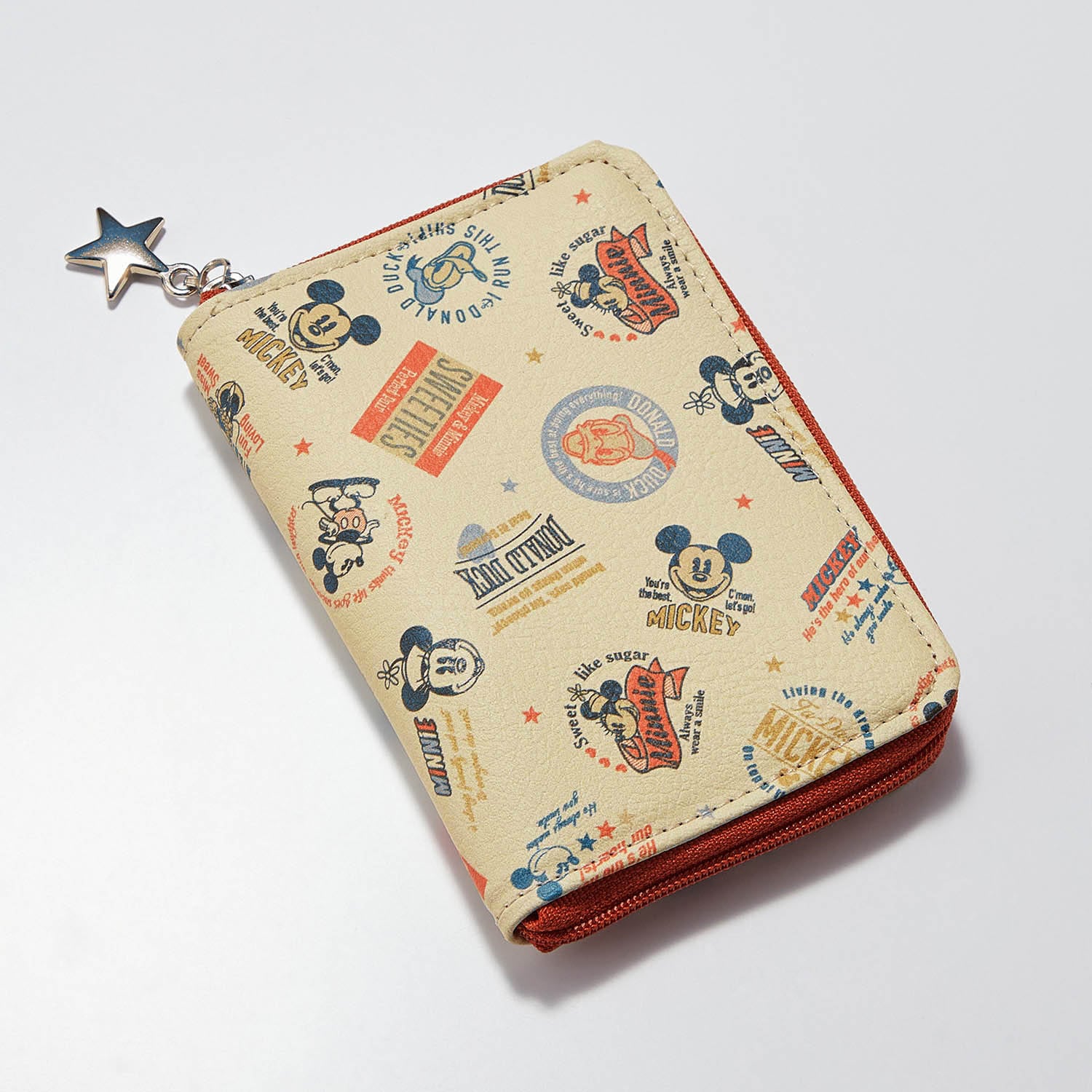 ベルメゾン ディズニー プリントカードケース 日本製 選べるキャラクター ミッキー フレンズ ミッキー フレンズ ベルメゾン Jre Mall店 Jre Pointが 貯まる 使える Jre Mall