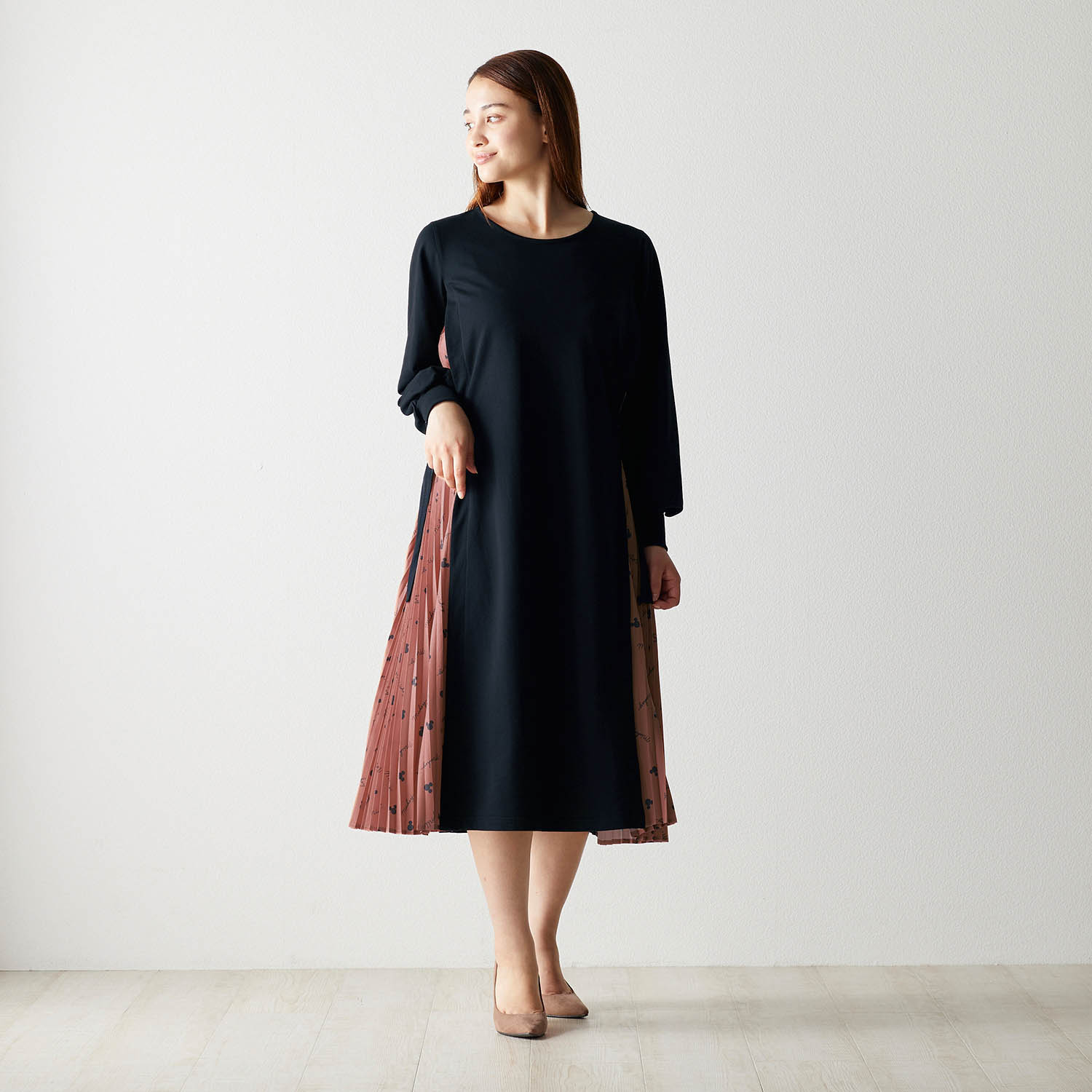 ベルメゾン ディズニー サイドプリーツワンピース 選べるキャラクター ミッキーマウス L L ミッキーマウス ベルメゾン Jre Mall店 Jre Pointが 貯まる 使える Jre Mall