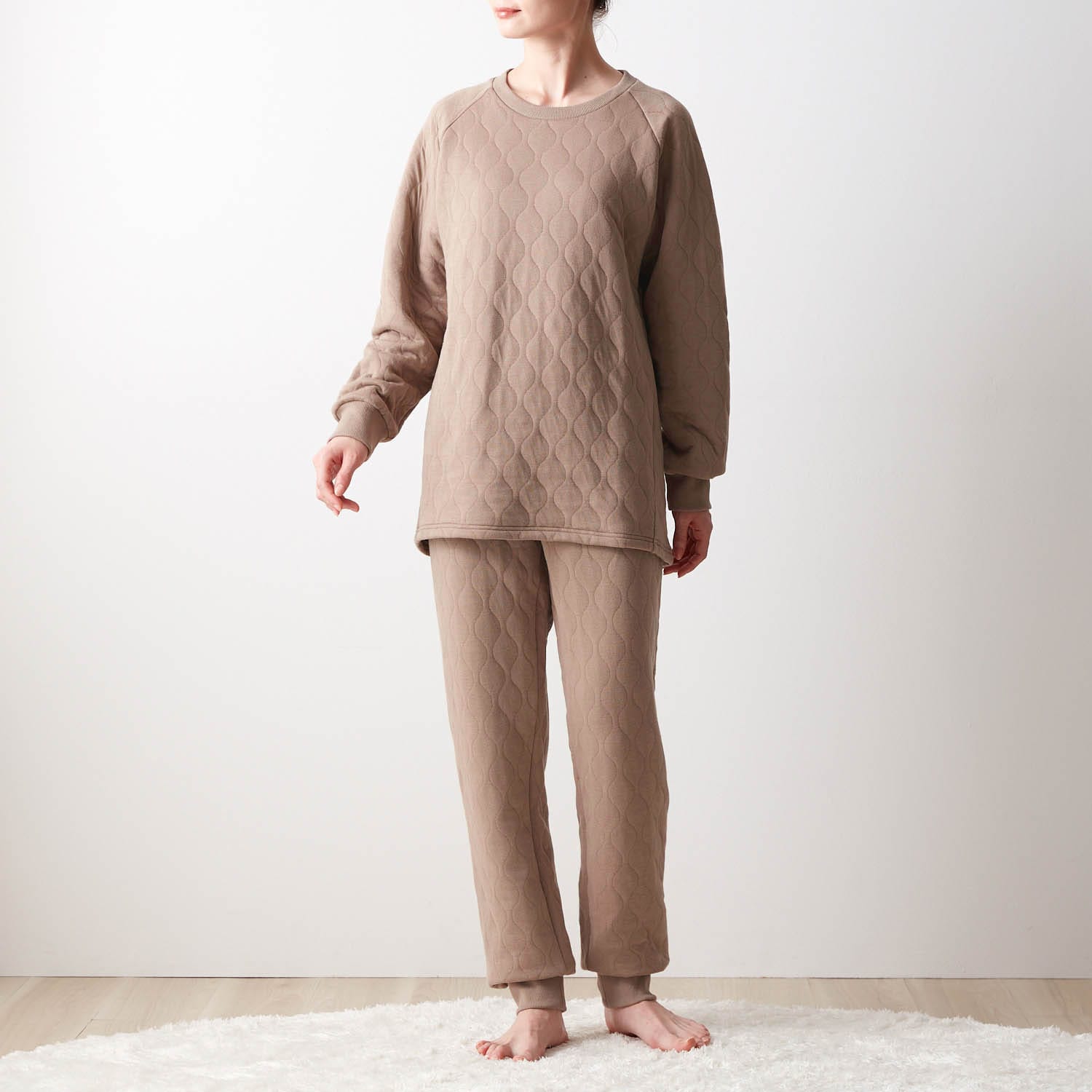 ベルメゾン ホットコット 肌側綿100 ふっくらキルト長袖パジャマレディース モカ S S モカ ベルメゾン Jre Mall店 Jre Mall
