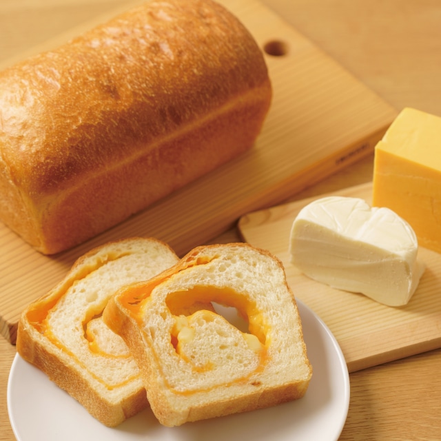 【送料無料】食パン食べくらべセット（毎日のトースト食パン1本、チェダーチーズ生食パン1本）