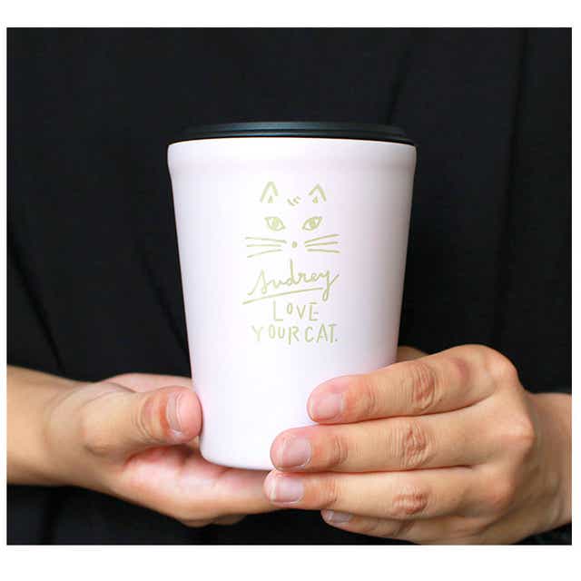 タンブラー 保温 保冷 蓋付き 通販 おしゃれ ふた付き ステンレス かわいい サーモタンブラー 猫 ねこ ネコ コーヒー 紅茶 通勤 オフィス 手書き風 イラスト 女性 女の子 ギフト 贈り物 箱入り 誕生日 記念日 母の日 父の日 お祝い M ホワイト Backyard Family