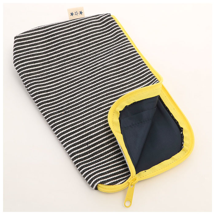 マスクケース 持ち運び 通販 おしゃれ かわいい マスクポーチ 消臭 清潔 衛生 洗える 洗濯ok 香り付き アロマ 一時保管 仕切り ポケット付き マチあり マチ付き L字ファスナー 大容量 シンプル レディース メンズ 男女兼用 Shf Du 13 化粧ポーチ ブラック