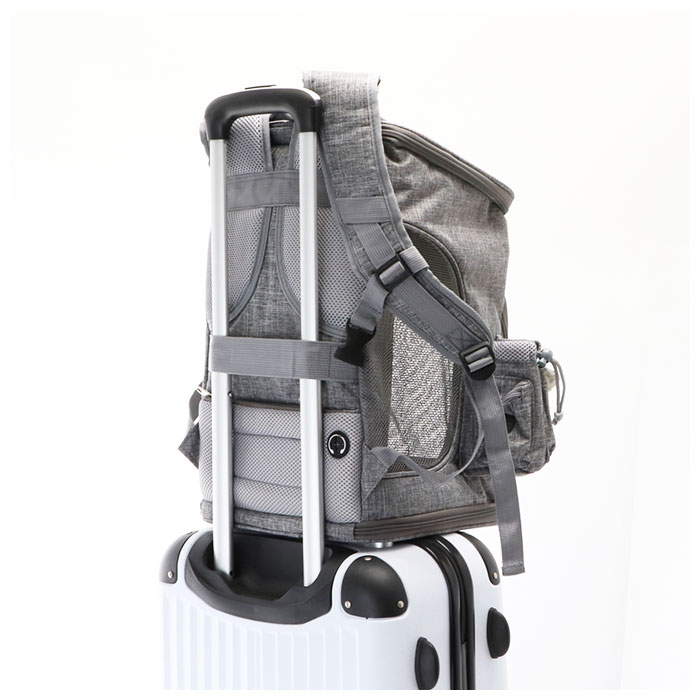 ペット キャリーバッグ リュック 通販 犬 小型犬 ペットキャリー 車