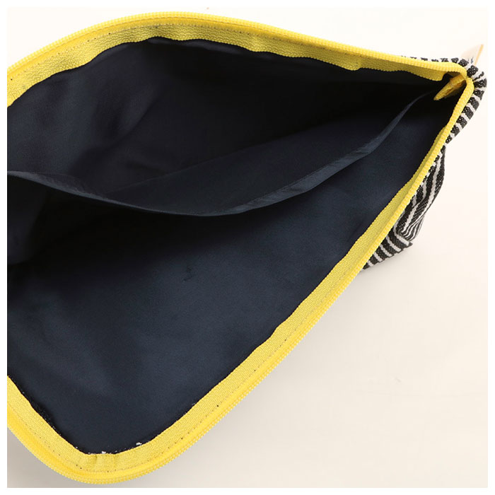 マスクケース 持ち運び 通販 おしゃれ かわいい マスクポーチ 消臭 清潔 衛生 洗える 洗濯ok 香り付き アロマ 一時保管 仕切り ポケット付き マチあり マチ付き L字ファスナー 大容量 シンプル レディース メンズ 男女兼用 Shf Du 13 化粧ポーチ ブラック