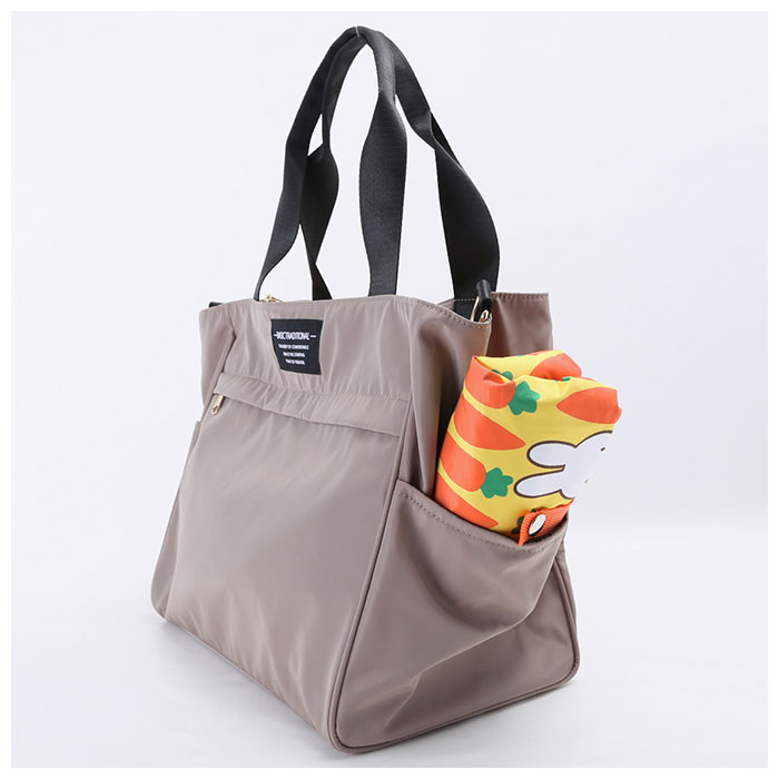 ミッフィー エコバッグ 通販 おしゃれ かわいい ミッフィー グッズ 大人 女子 保温 保冷 大容量 大きい サイズ 女の子 折りたたみ コンパクト レジ袋 マチ広 携帯 可愛い スマート トートバッグ バルーン ミッフィーキャロットホワイト Backyard Family Jre Pointが