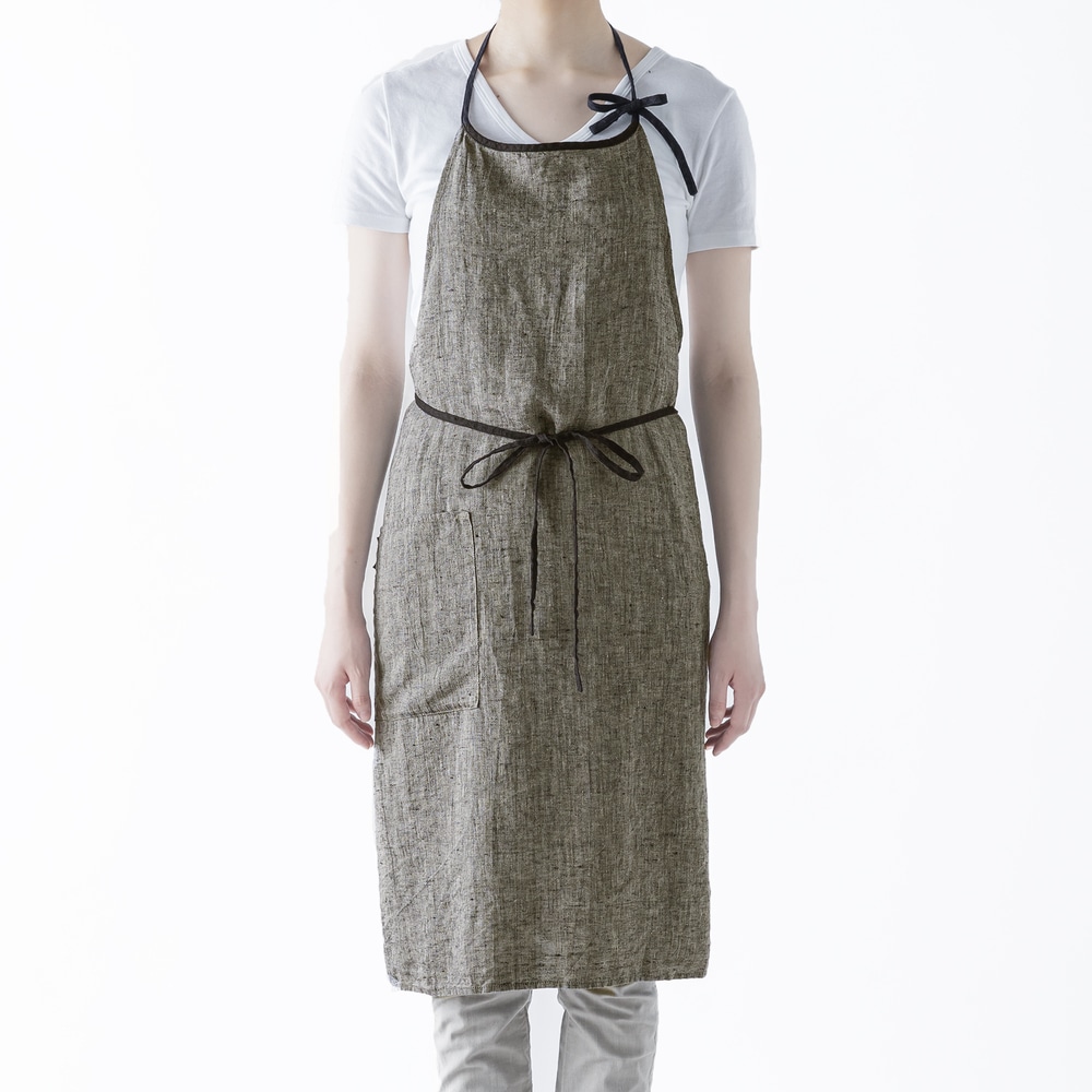 エプロン おしゃれ ナチュラル 通販 ブランド リネン かわいい Lino E Lina リーノエリーナ Mila ミラ リネンエプロン フルエプロン シンプル すっきり ミディアム ひざ丈 ギフト 贈り物 母の日 新生活 配膳用品 キッチンファブリック A339ムーングレイ Backyard Family