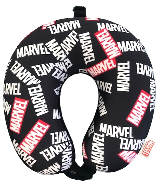 低反発枕 ネックピロー マーベル Marvel プレゼント ロゴ かっこいい かわいい 旅行 移動 飛行機 新幹線 車 休憩 Hapi Tas ハピタス Siffler シフレ Hap7019 ボックスロゴブラック レッド シフレ Jremall店 Jre Pointが 貯まる 使える Jre Mall