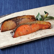 西京漬焼魚・焼鮭食べ比べ〔西京漬焼魚（紅鮭・赤魚・ぶり）、焼鮭　各60g×1〕