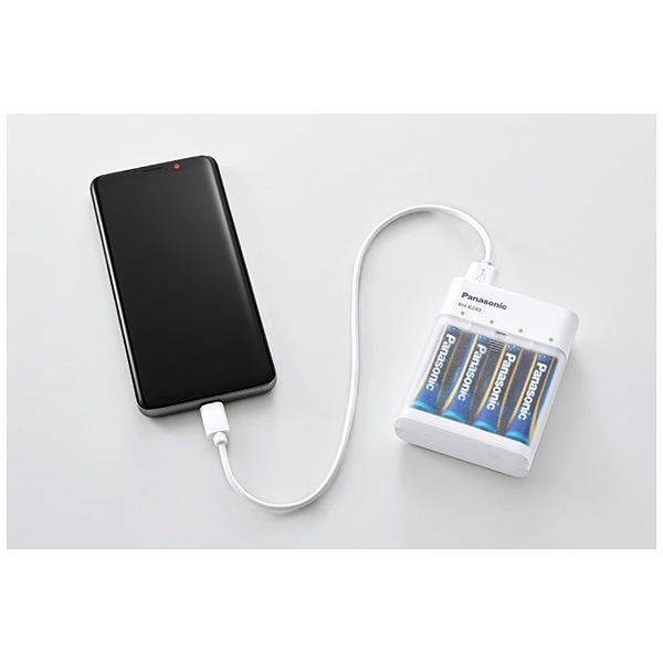 乾電池式モバイルバッテリー ホワイト BH-BZ40K [1ポート /乾電池タイプ]