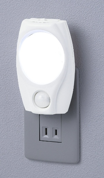 LEDセンサー付ライト ホワイト PM-L200(W) [白色 /コンセント式][PML200W]