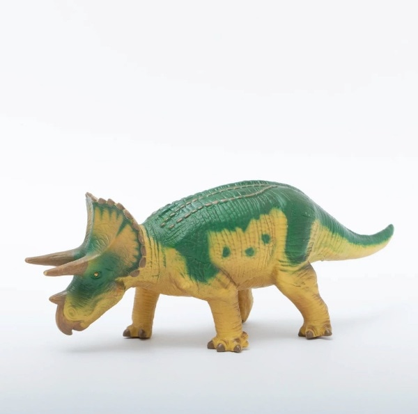 恐竜 トリケラトプス ビニールモデル