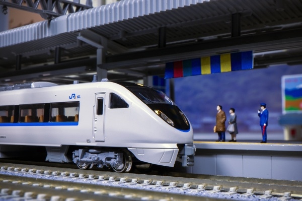 2024年9月】 683系「サンダーバード」(リニューアル車)3両増結セット 